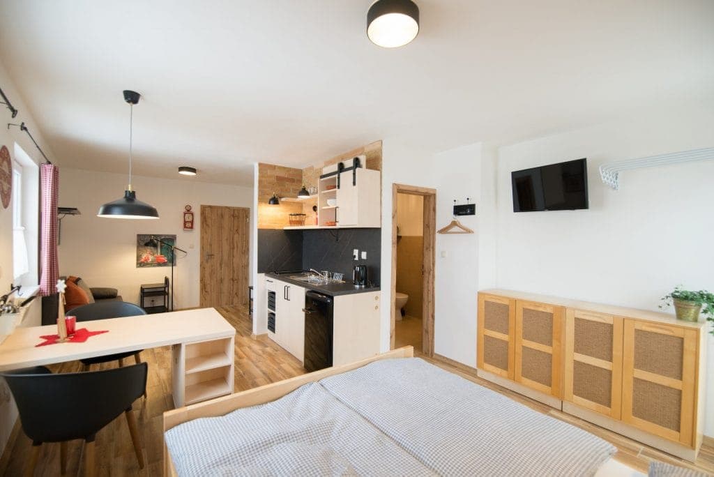 Apartment F 3