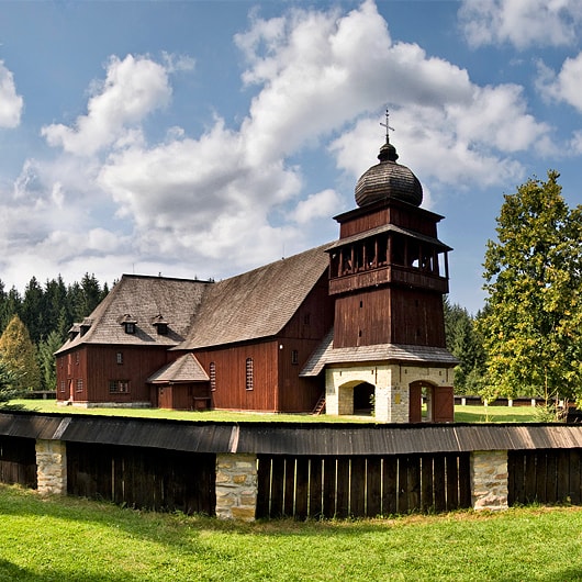 Kirche Heiliges Kreuz